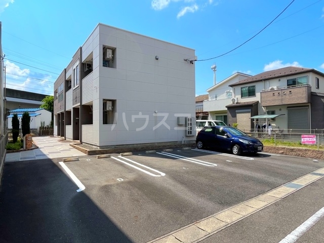 2/7 駐車場