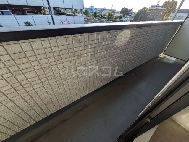 20/30 バルコニー