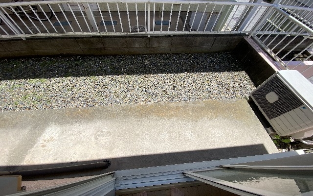 19/30 バルコニー