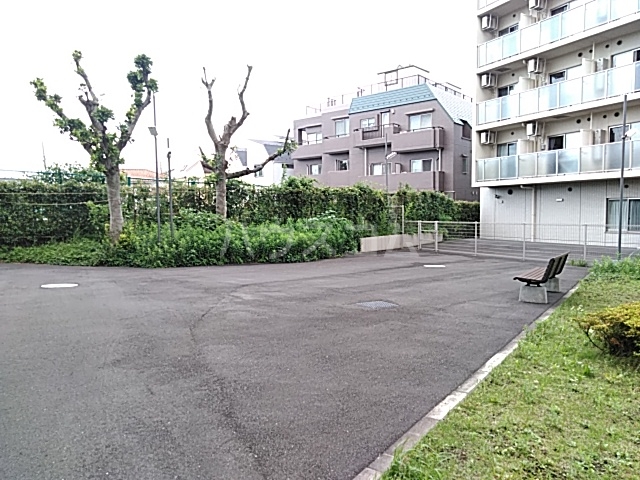 7/13 駐車場