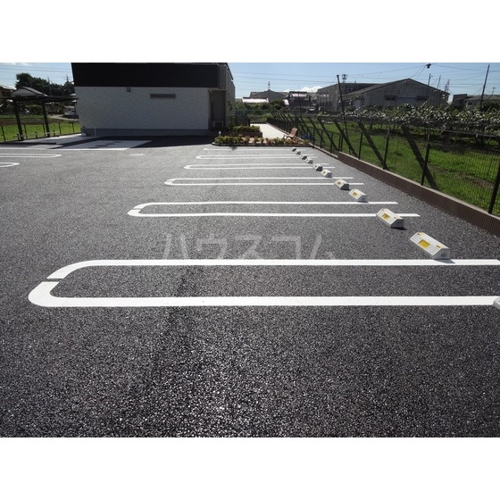 20/21 駐車場