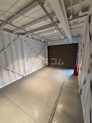 16/27 駐車場