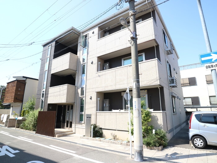 1/4 外観