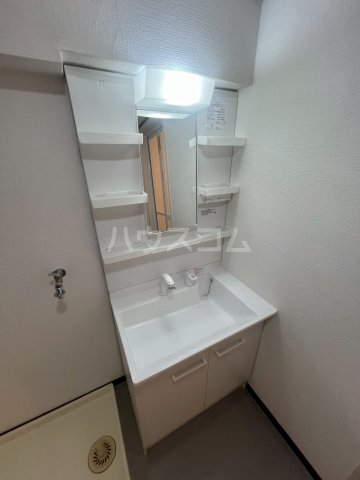 21/30 洗面