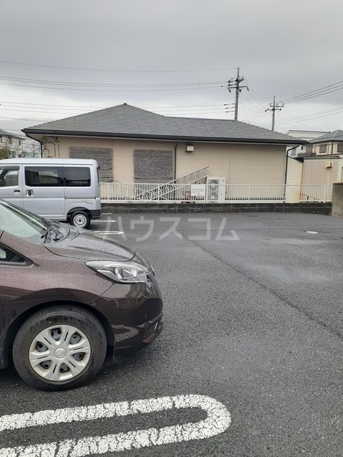 14/15 駐車場