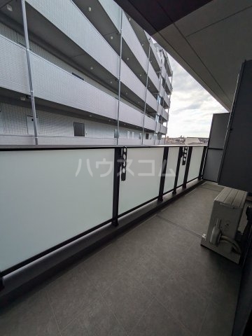 15/28 バルコニー