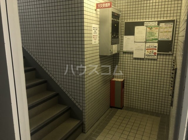 2/10 エントランス
