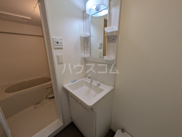 21/30 洗面