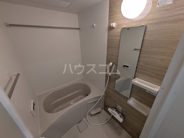 16/30 浴室