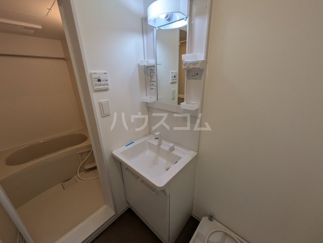 20/30 洗面