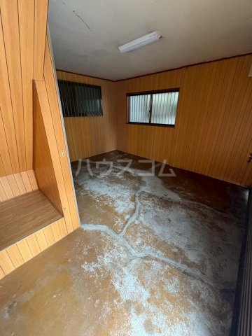 2/7 駐車場