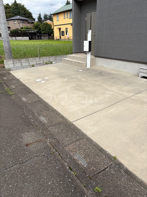 3/5 駐車場