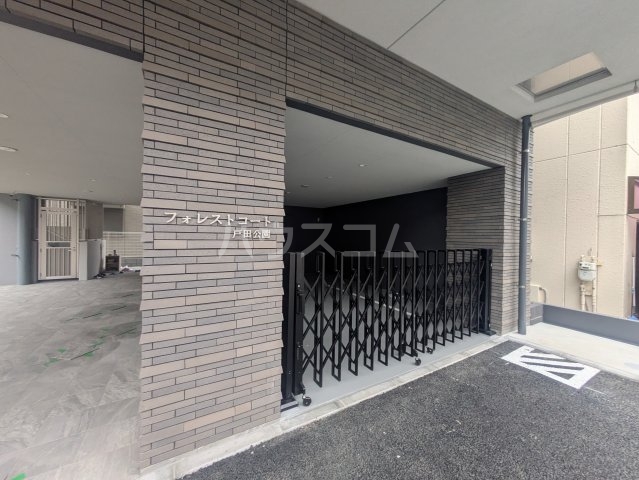 14/23 駐車場