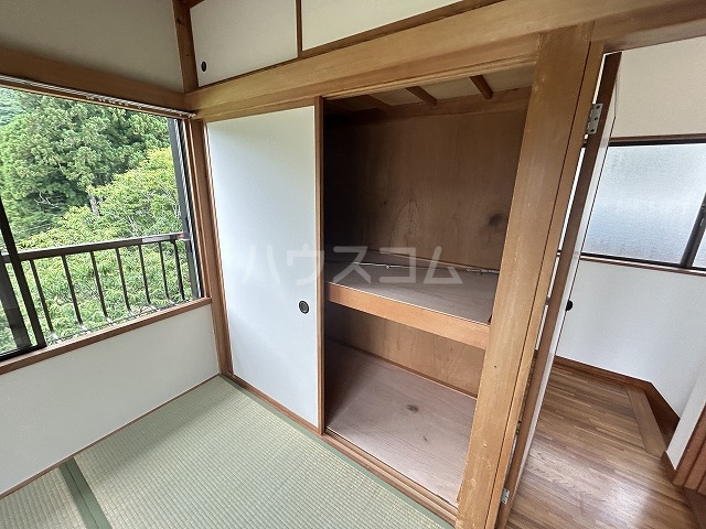 13/29 収納
