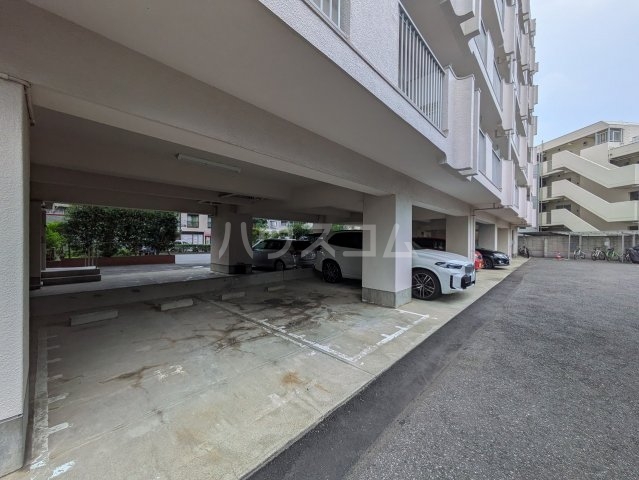 4/6 駐車場