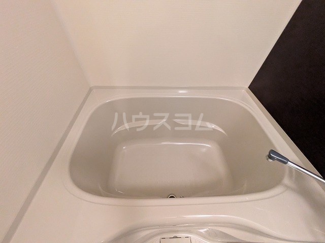 17/30 浴室