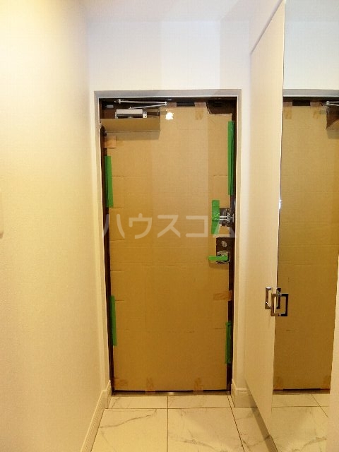 6/16 玄関