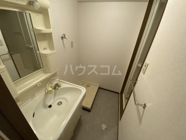 13/23 洗面
