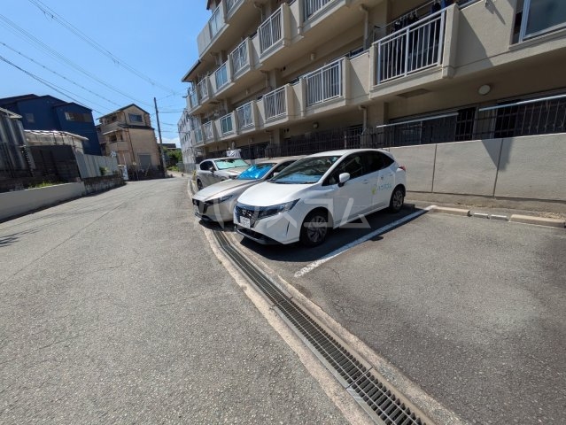 3/12 駐車場