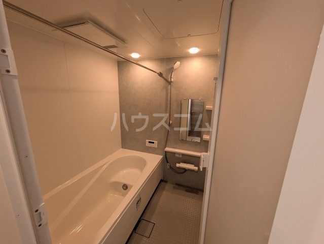 17/29 浴室