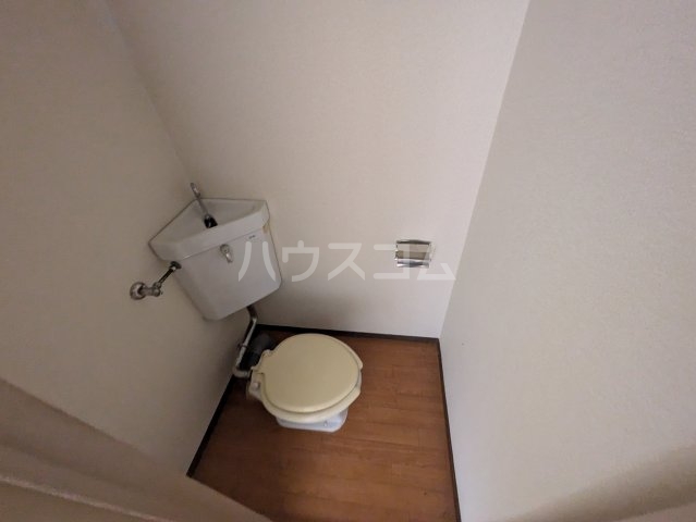 13/30 トイレ