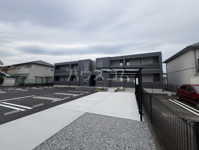 8/19 駐車場