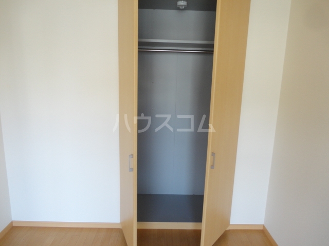 13/30 収納
