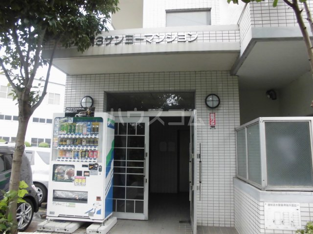 2/5 エントランス