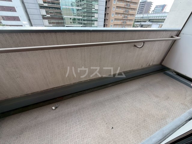 18/23 バルコニー