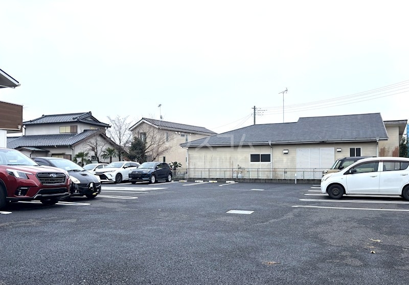 22/30 駐車場