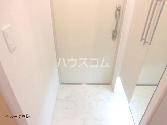 3/25 玄関
