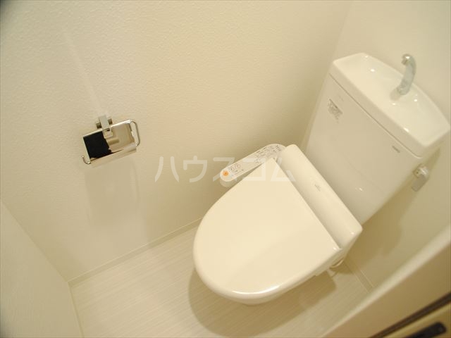 13/30 トイレ
