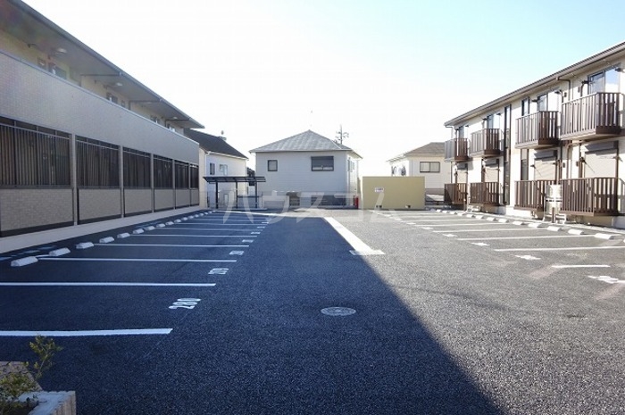 14/24 駐車場
