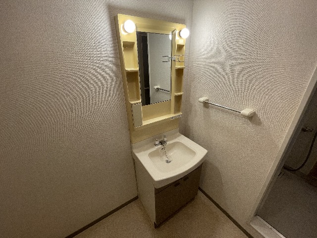 14/30 洗面