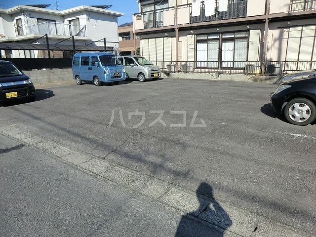 19/20 駐車場