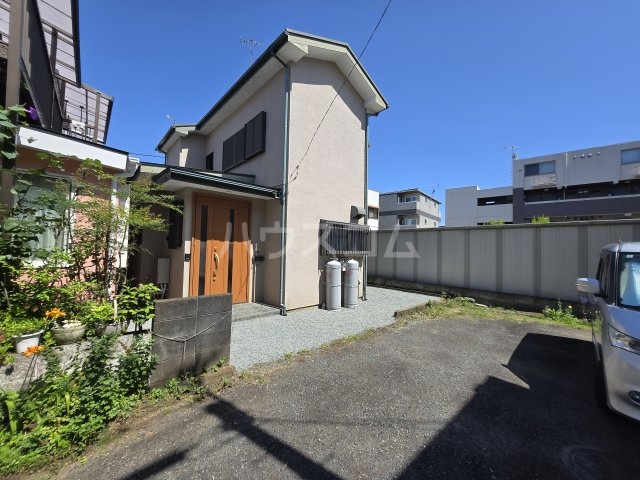 19/26 駐車場