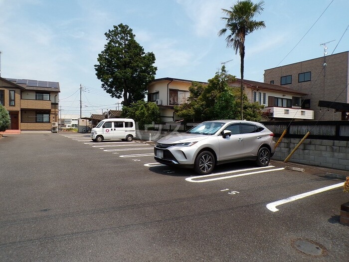 18/19 駐車場