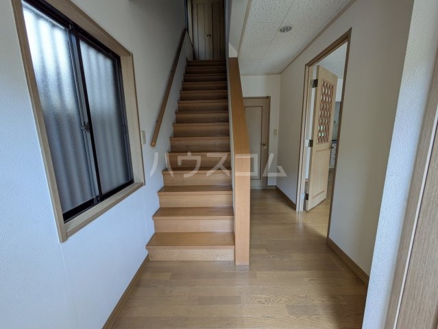 2/5 エントランス
