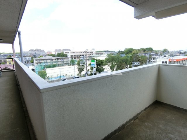 21/30 バルコニー
