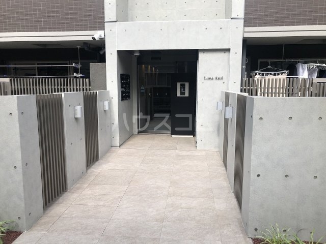 3/6 エントランス