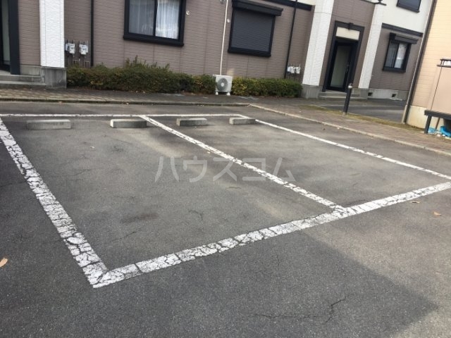 6/13 駐車場