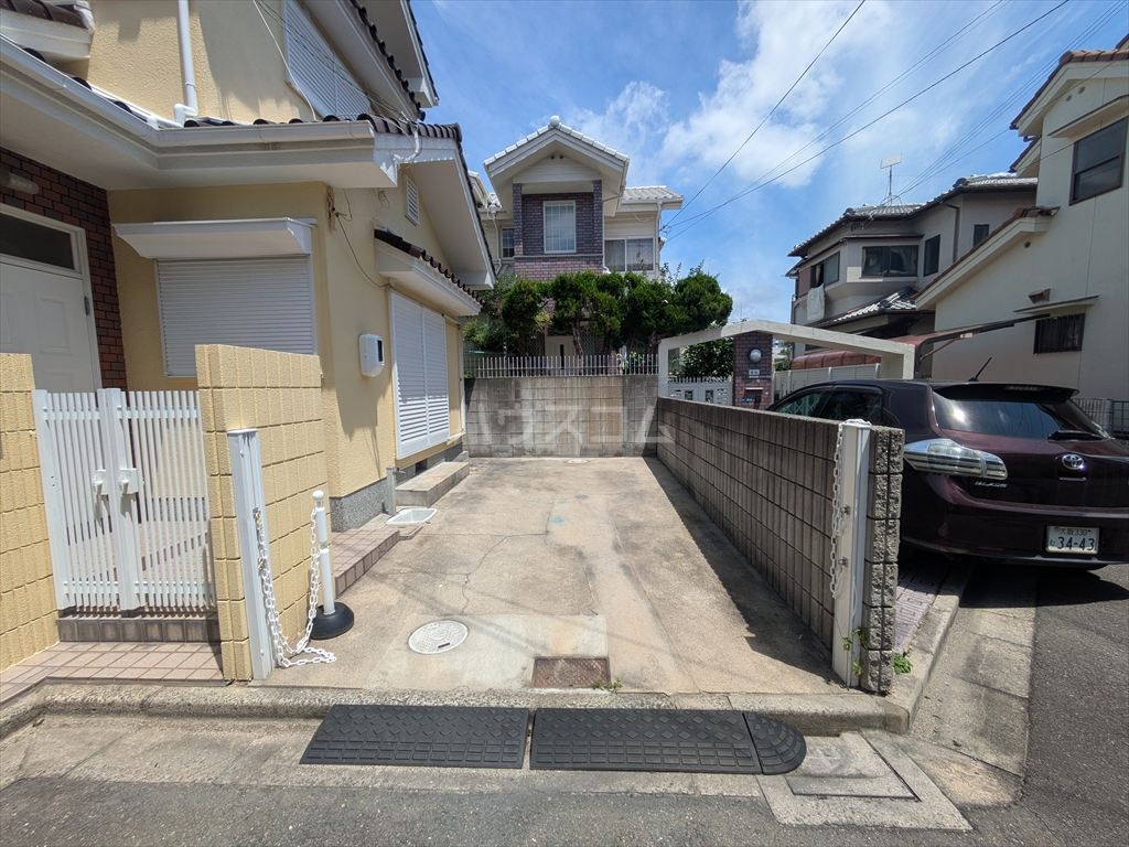 2/8 駐車場