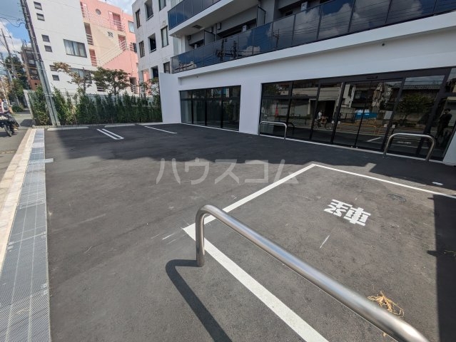 21/30 駐車場