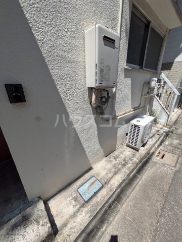 22/28 駐車場