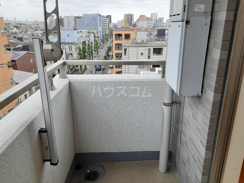 20/30 バルコニー