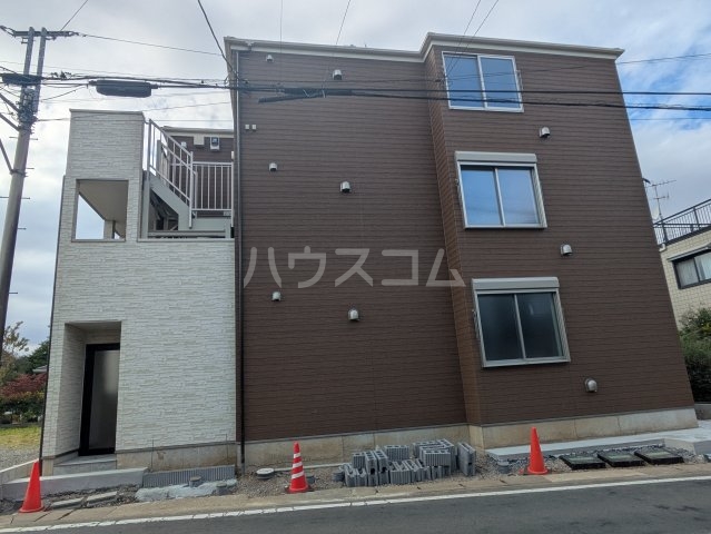 2/30 外観