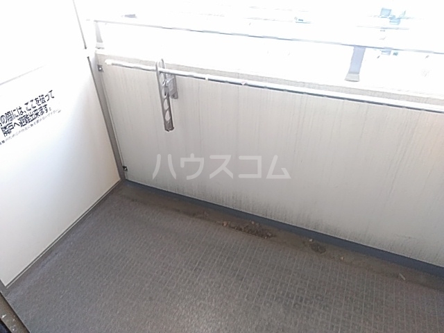 20/30 バルコニー