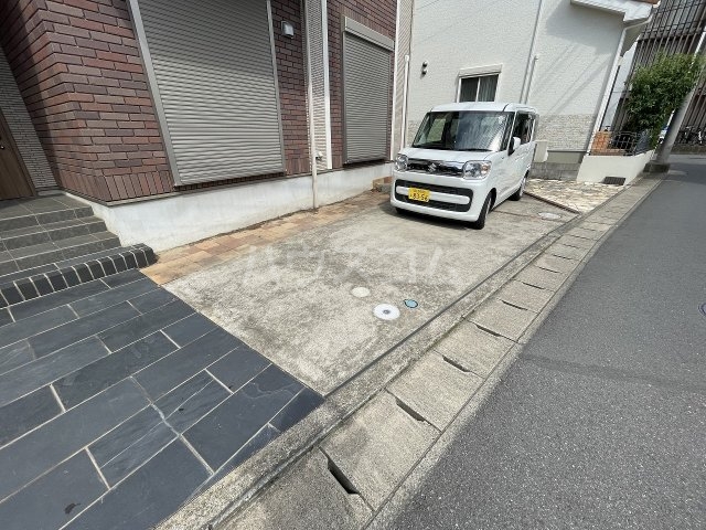 3/4 駐車場