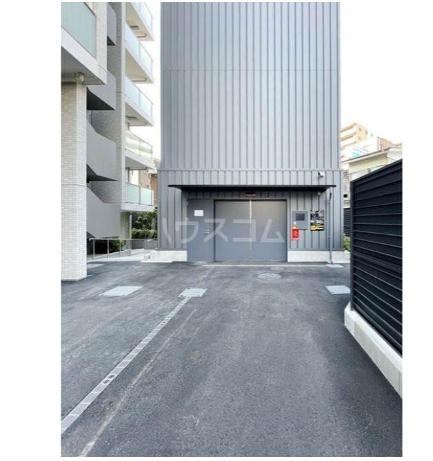15/24 駐車場