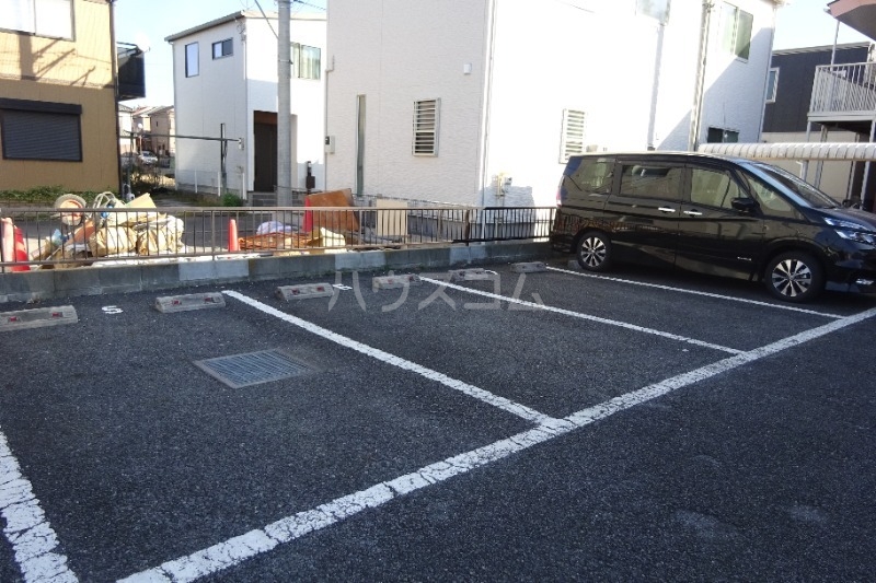 16/26 駐車場